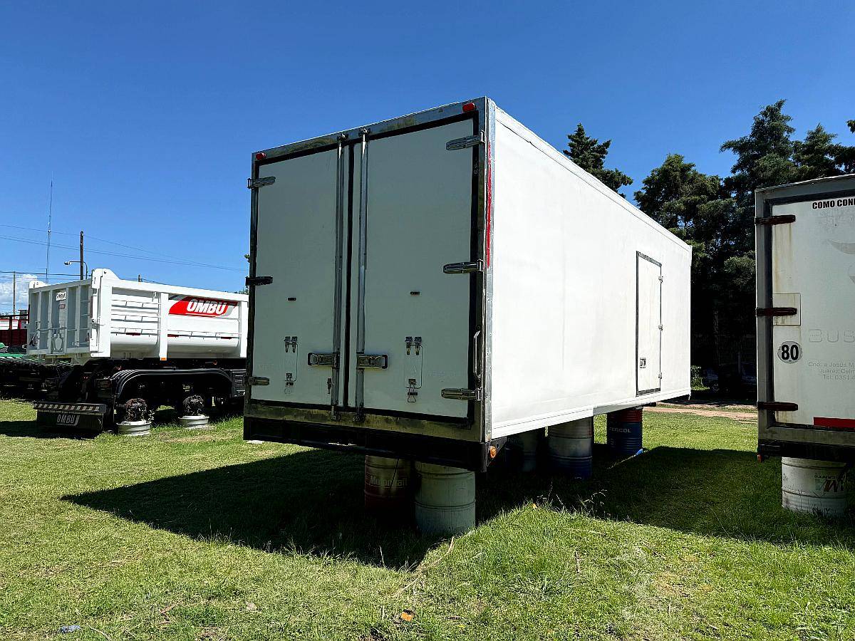 Furgon Termico Usado Ast-pra 7.50 Larg X 2.60 X 2.30 ALT INT