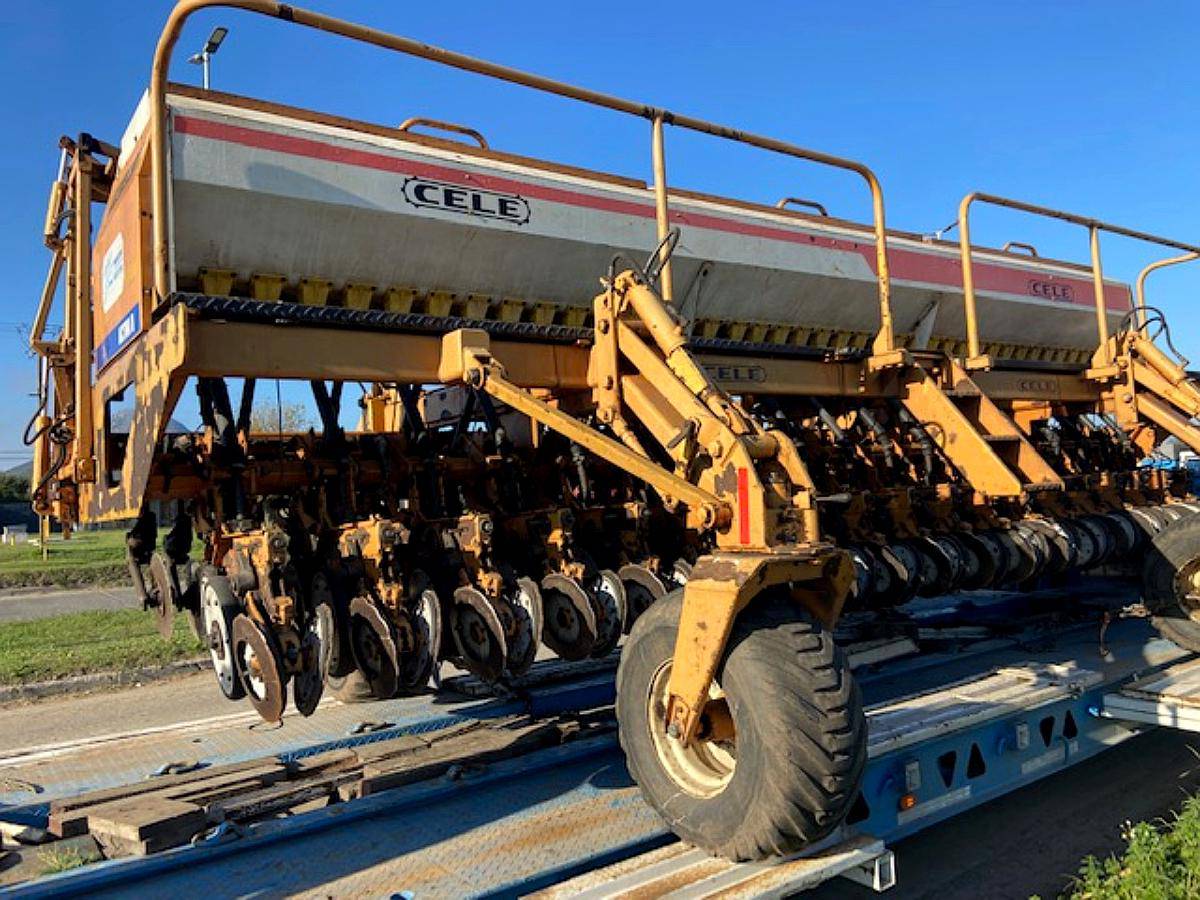 Sembradora Cele Activa 2 37 a 17.5 y Kit Neumatico 10 a 70