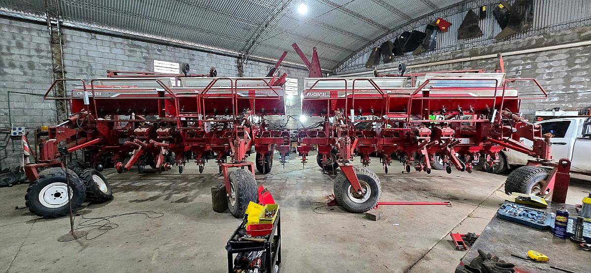 Sembradora Crucianelli Gringa V, año 2010, 20 a 52, Neumatic