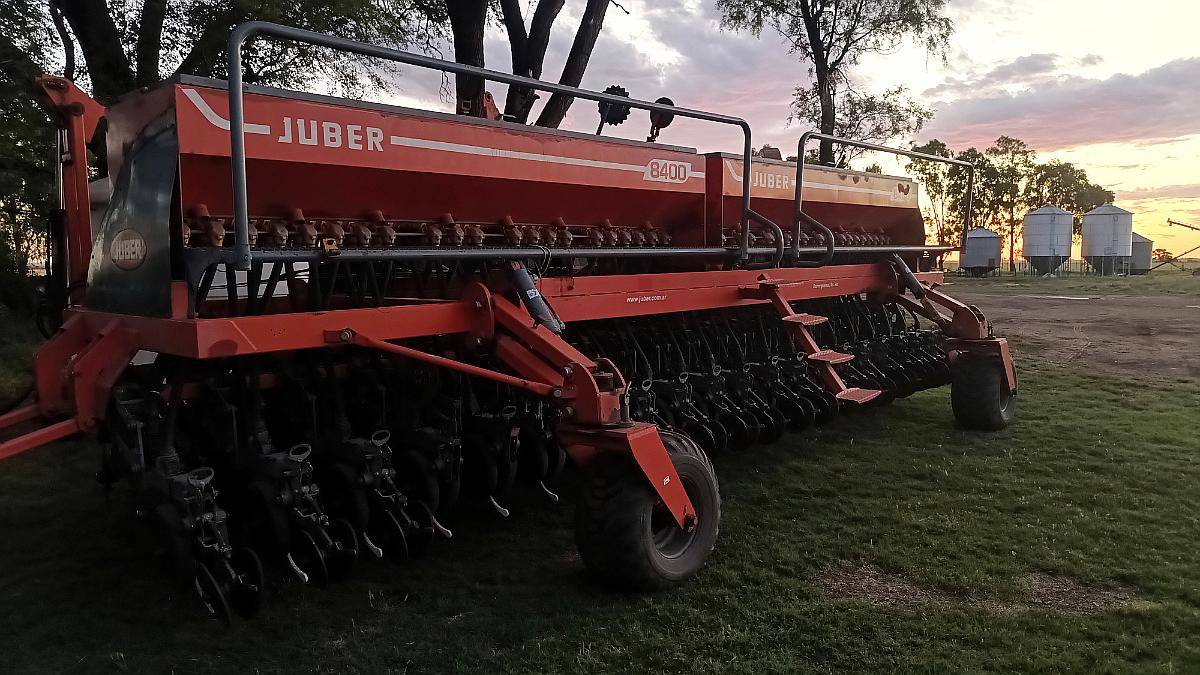 Juber 8.40 de 41 a 21 CM.