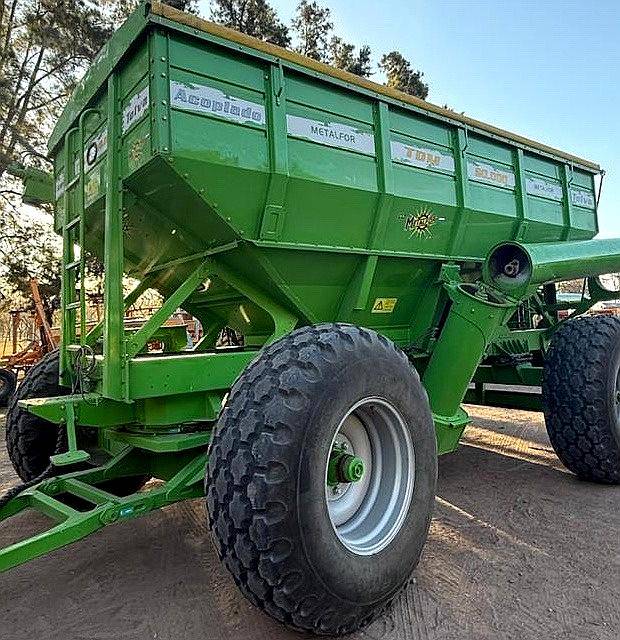 Metalfor TDM 25.000 Lts. Autodescargable y Semillero