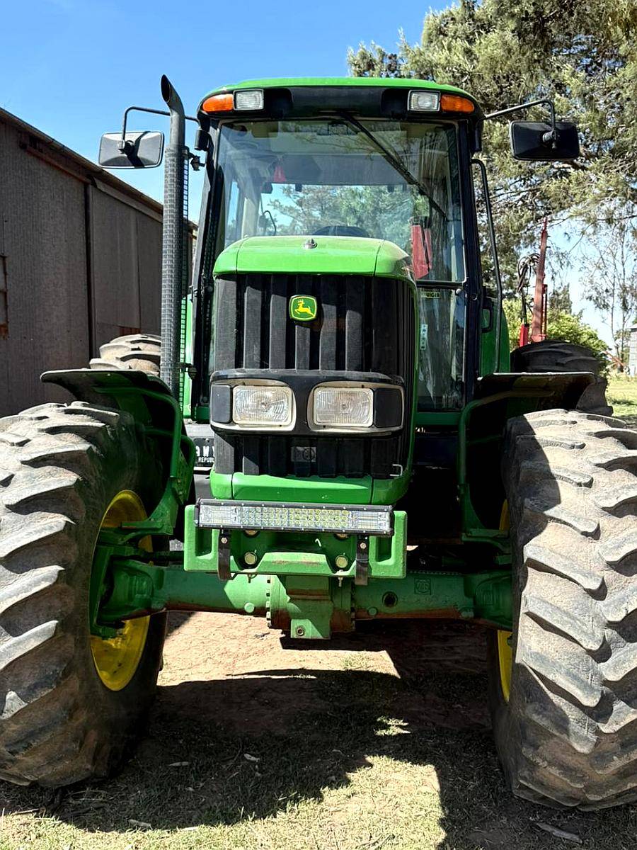 Tractor John Deere 7515