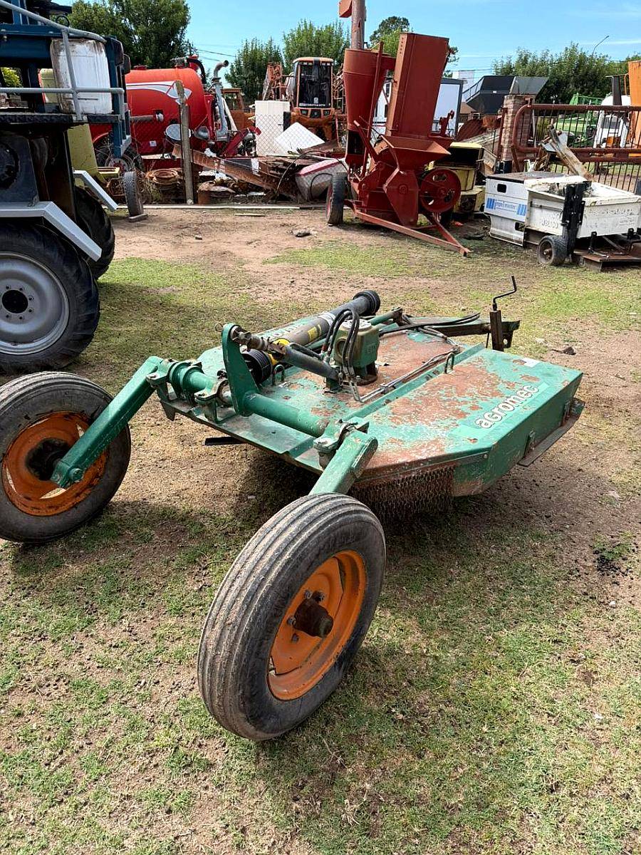 Desmalezadora de Arrastre Agromec de 1,5 Metros