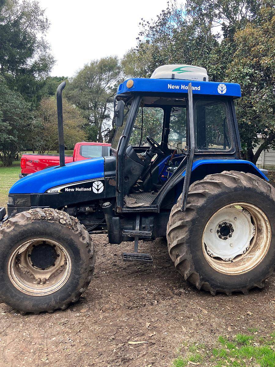 New Holland TL 95 e C/3puntos