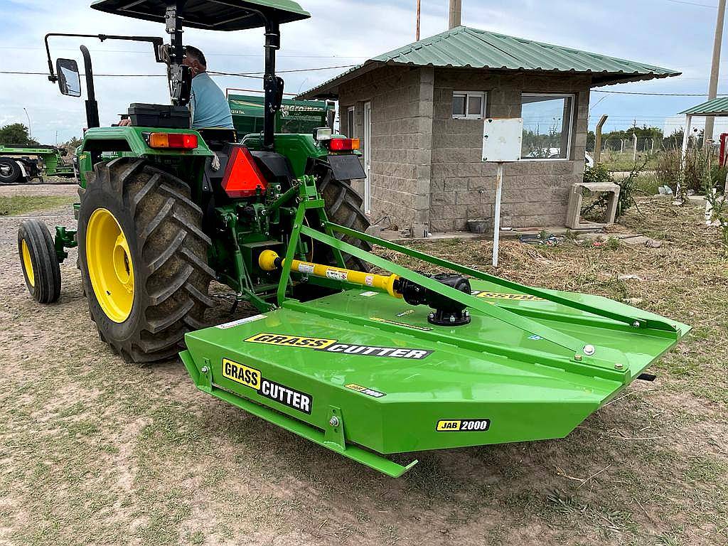 Desmalezadora 3 Puntos y de Arrastre