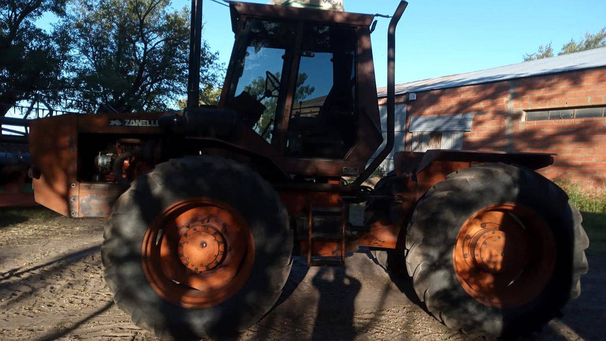 Zanello 4200 Deutz 160 Rodado 18.4x34