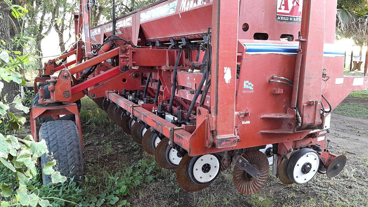 Vendo Monumental 8300 20 a 42 y 16 a 52