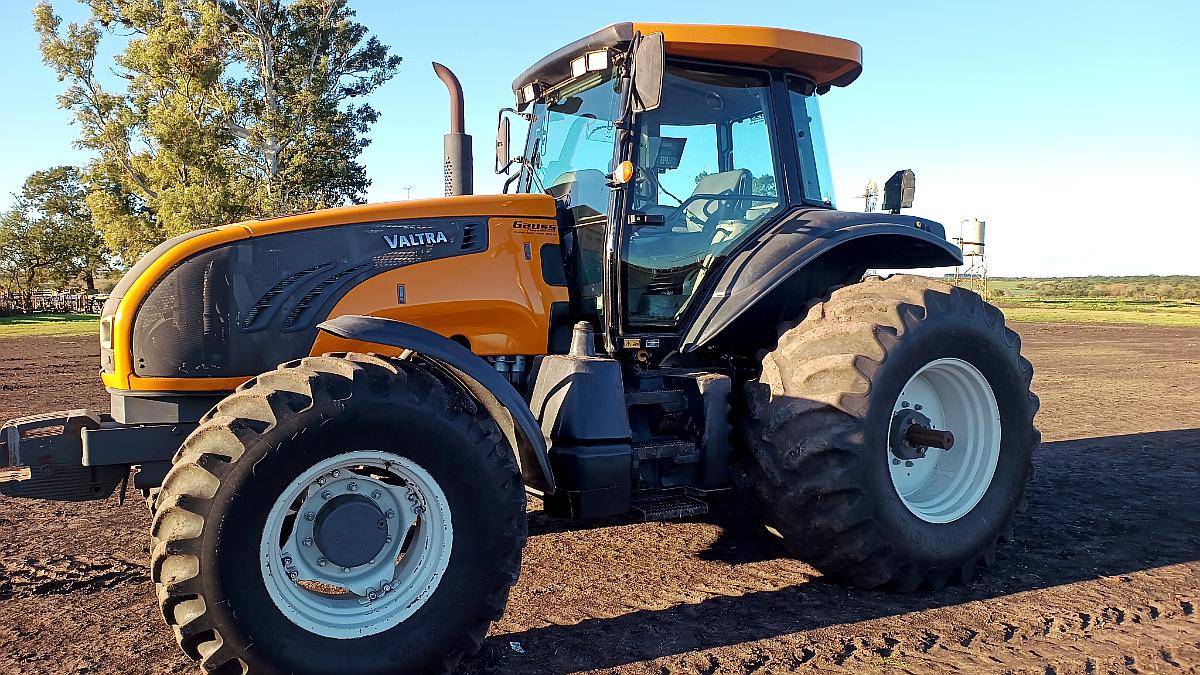 Valtra 170 BT 180 HP 2013