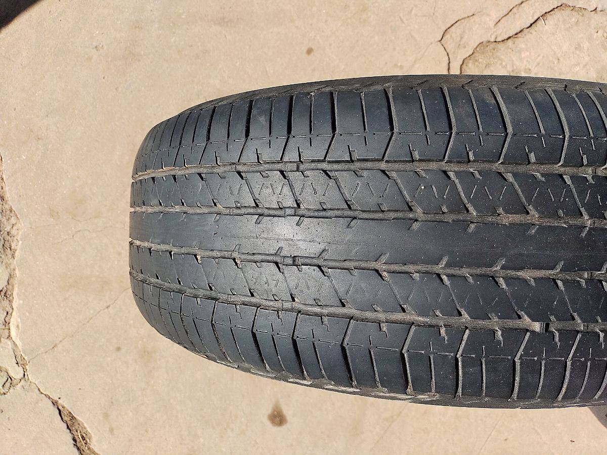 Neumático Usado Bridgestone 265/60r18