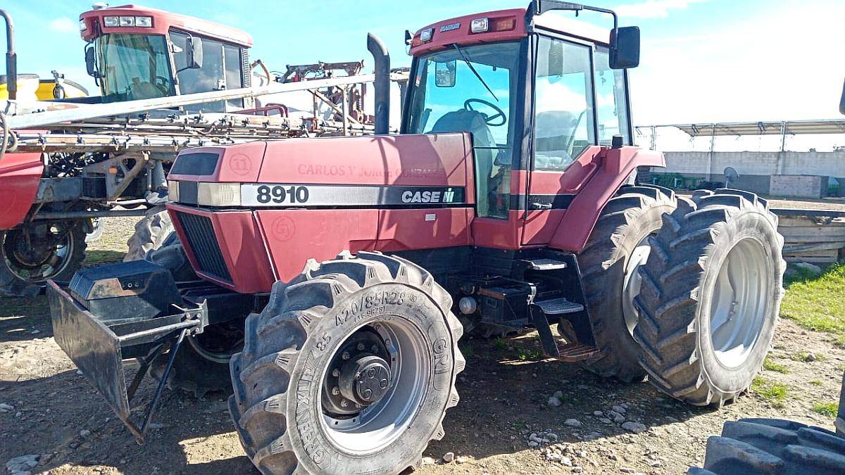 Tractor Case 8910, año 2000
