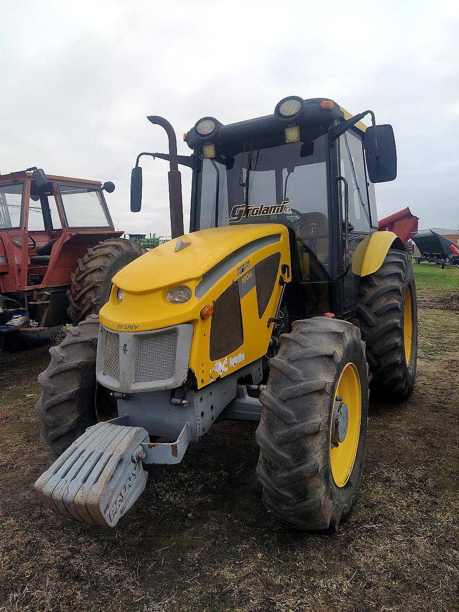 Tractor Pauny 180 a Doble Traccion