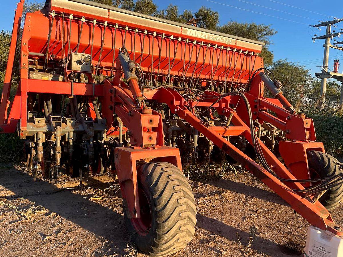 Sembradora Tanzi de 25 a 17.5