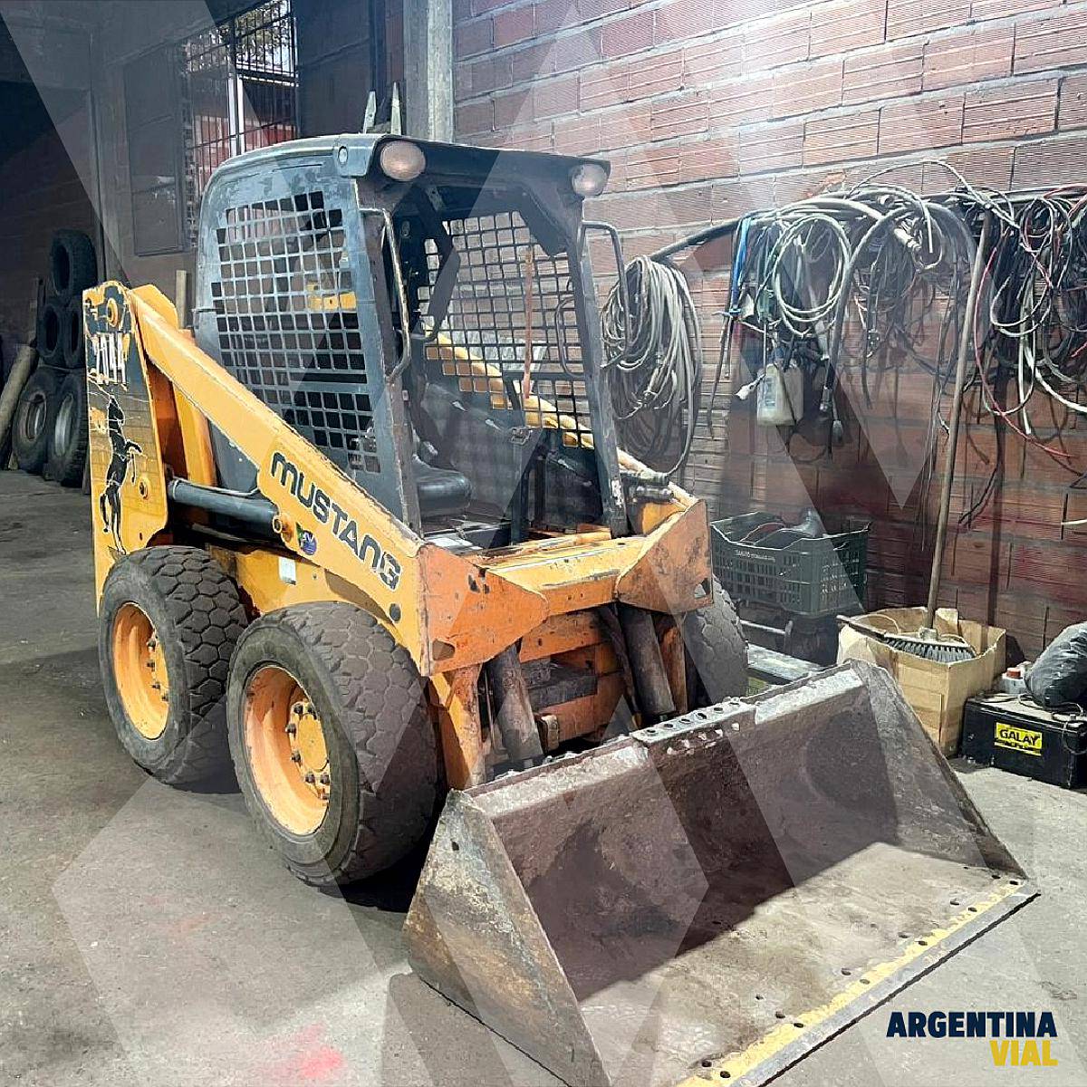 Minicargadora Mustang 2044 (id557)