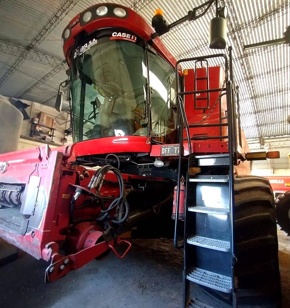 Cosechadora Case Axial Flow 7230 - Usada