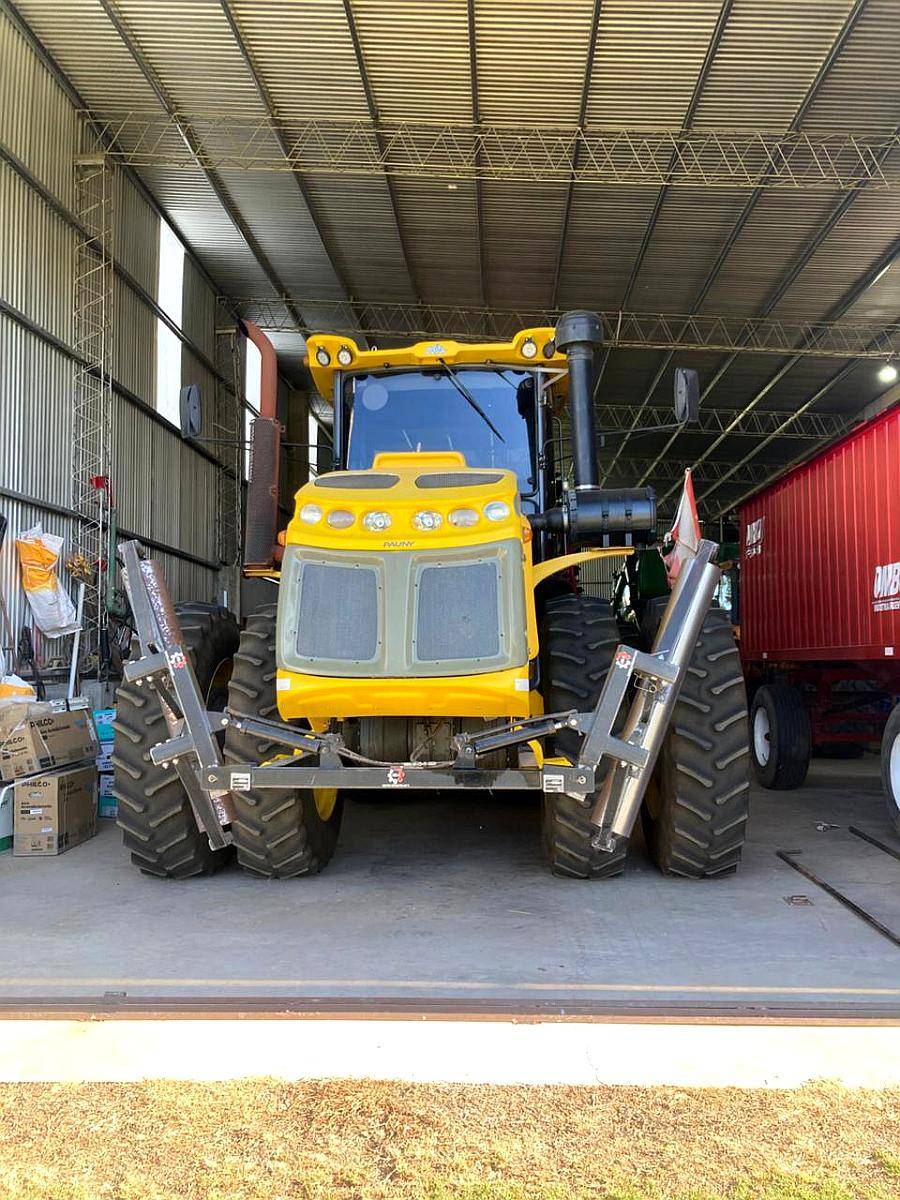 Tractor Pauny Bravo 580 - 260 HP - Excelente Estado