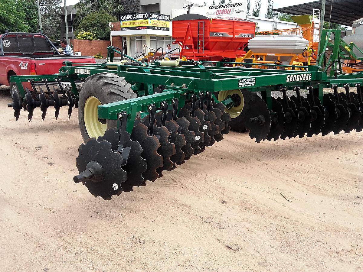 Disponible: Rastra Desencontrada Genovese 42 Discos Pesada