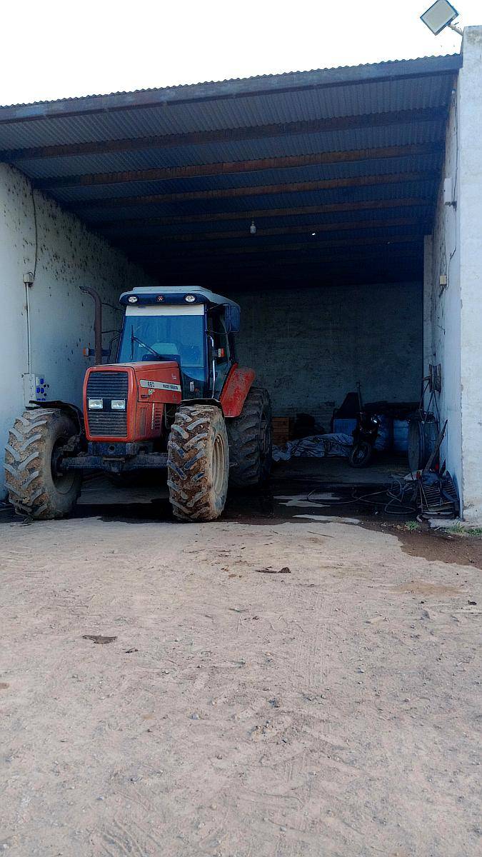 Vendo o Permuto Massey 680