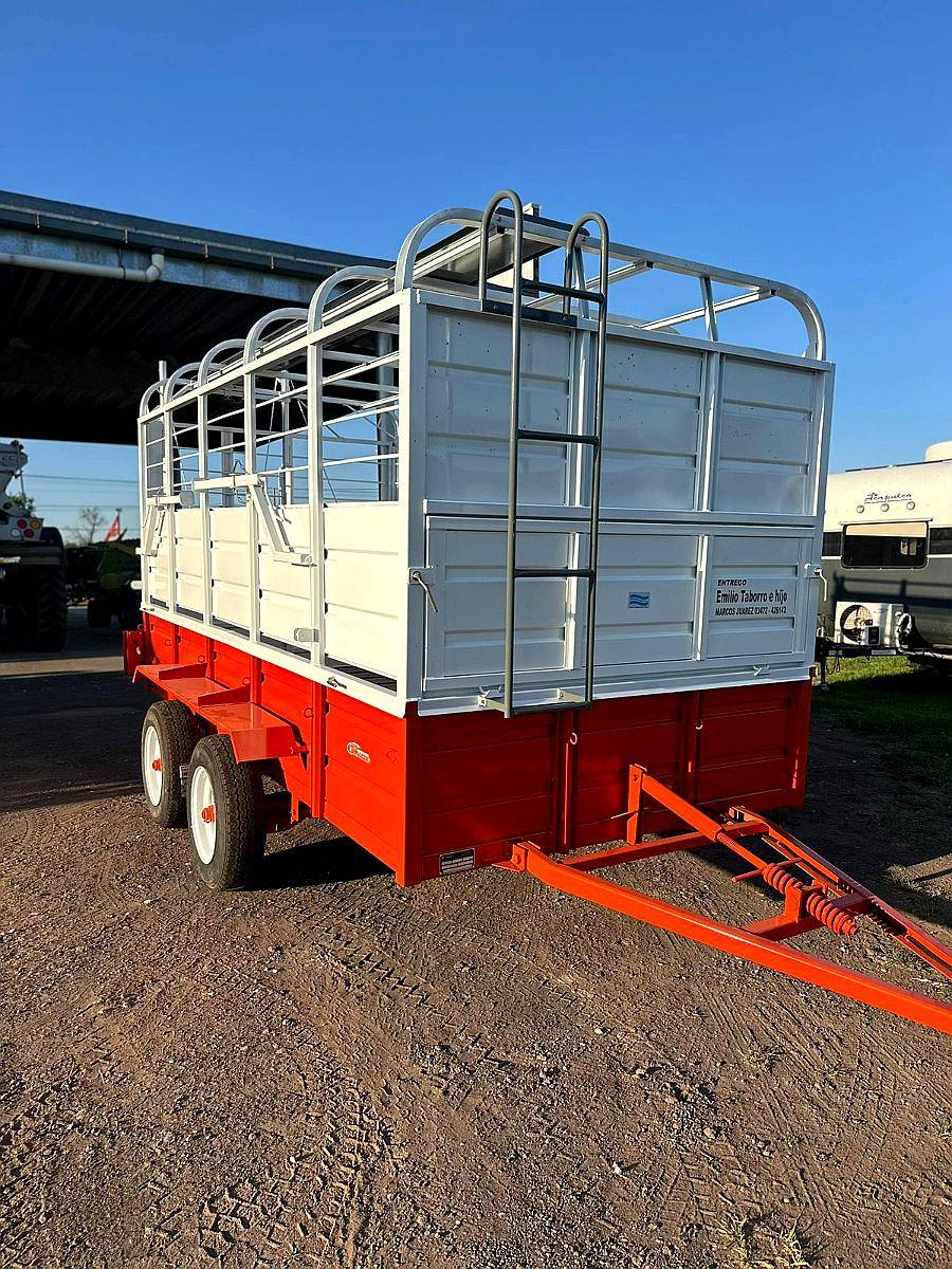 Oportunidad Jaula Vaquera 4 Mts Desmontable Apta Senasa