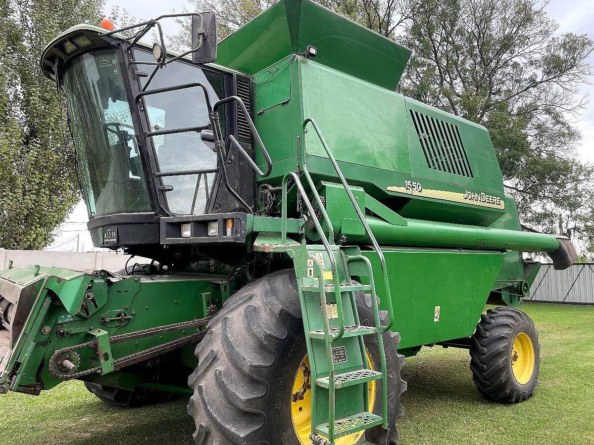 John Deere 1550 año 2004