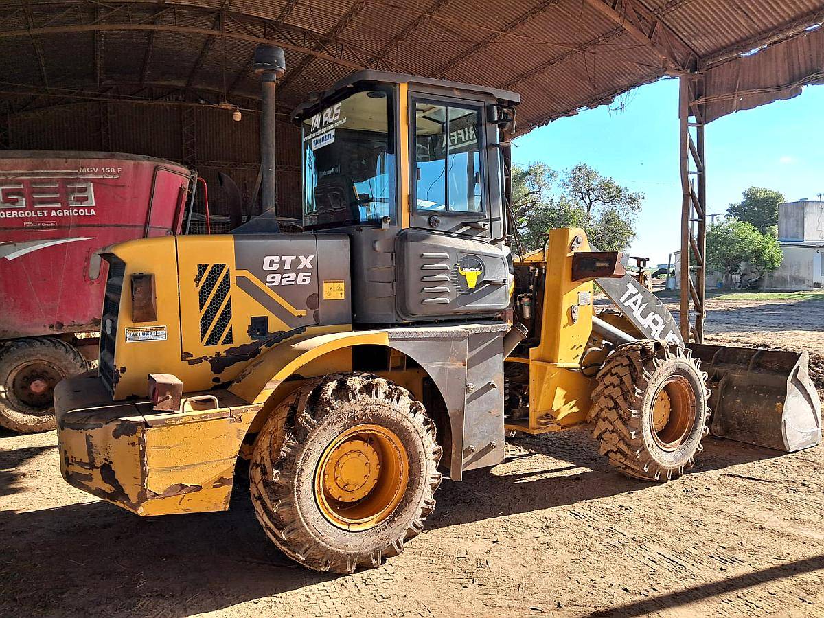 Pala Cargadora Taurus Ctx926, Mos. 2021, 9100 HS, Balde 1,2