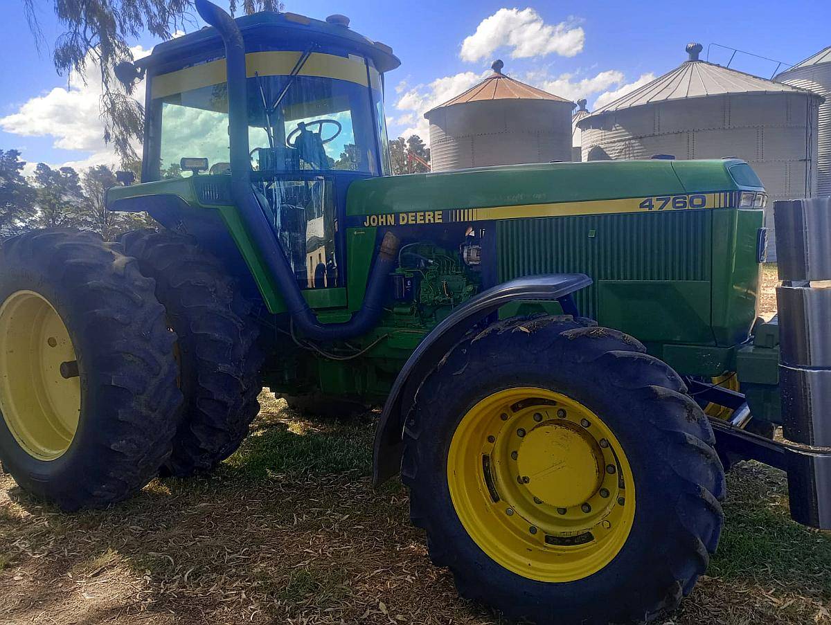 Tractor John Deere 4760