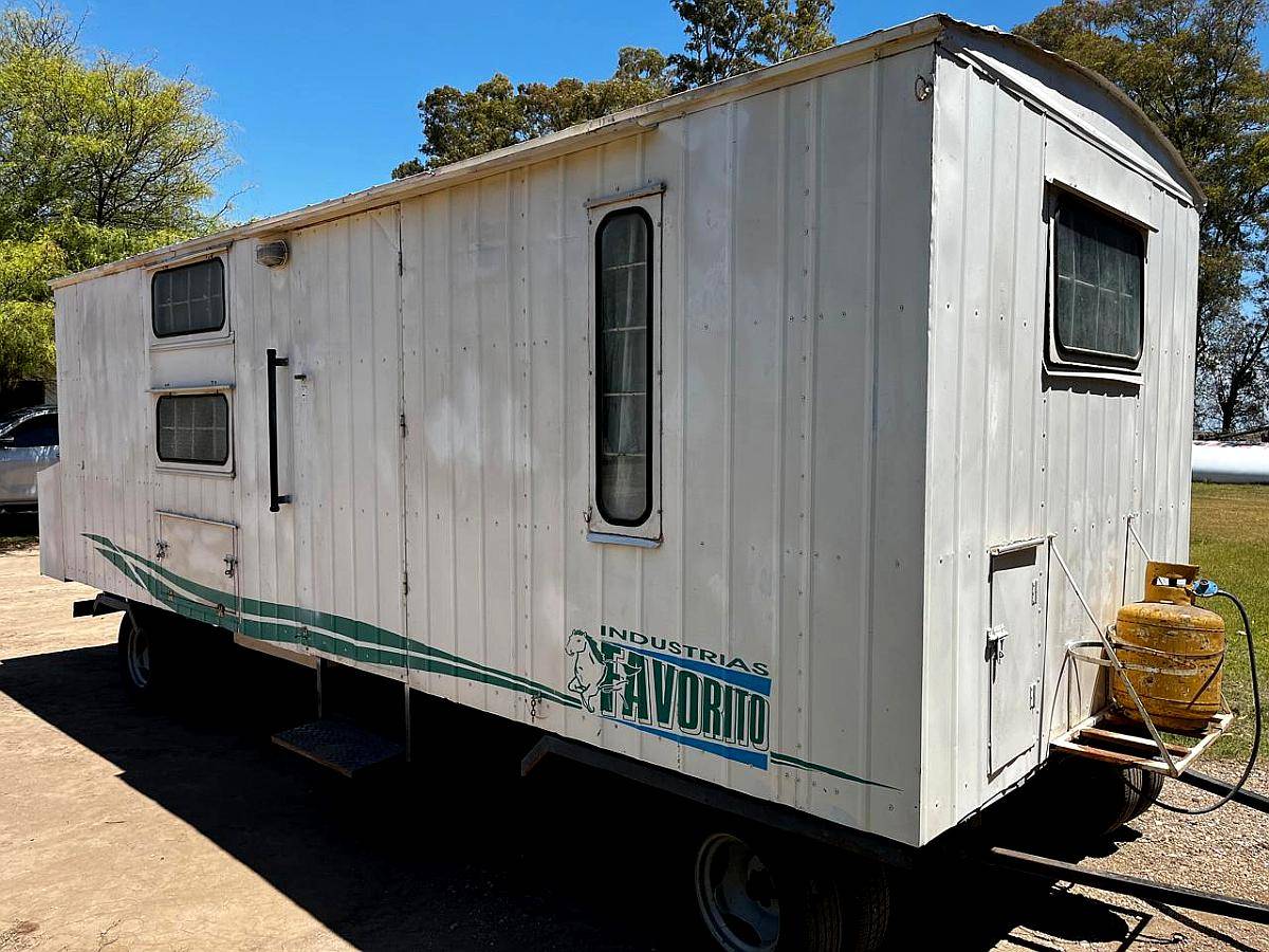 Casilla Rural Favorito de 7 X X 2.40 M. 4 Camas.