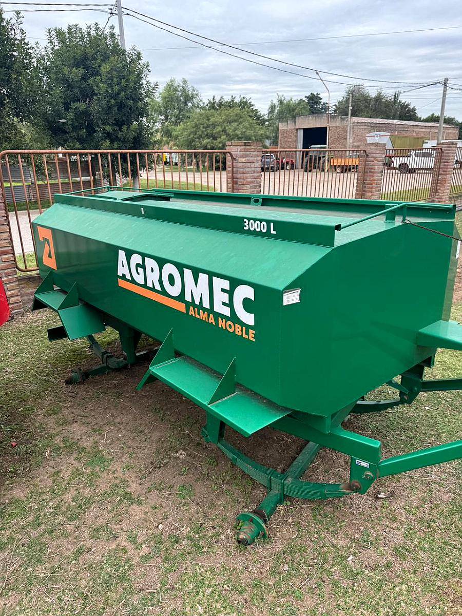 Cisterna Agromec 3000 Lts