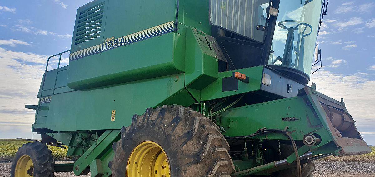 Cosechadora John Deere 1175 19 Pies