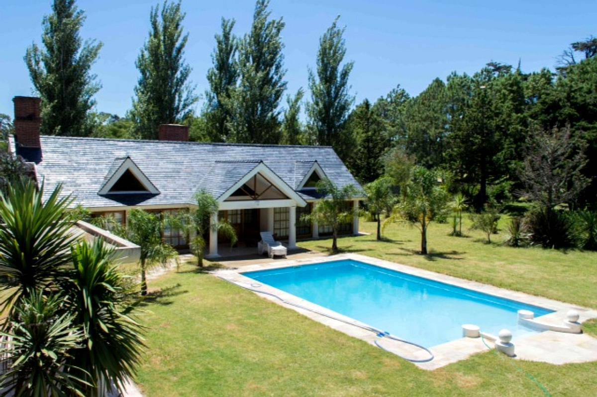 Casa Quinta Punta del Este. Uruguay us 1.300.000 Agroads