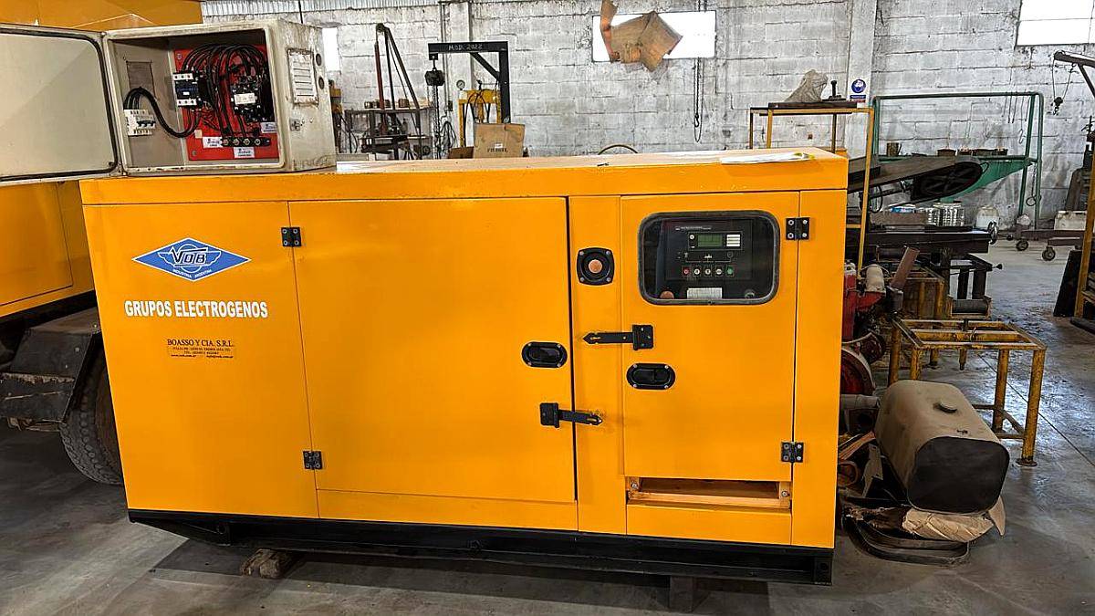 Grupo Electrgeno 75 KVA con Motor New Holand
