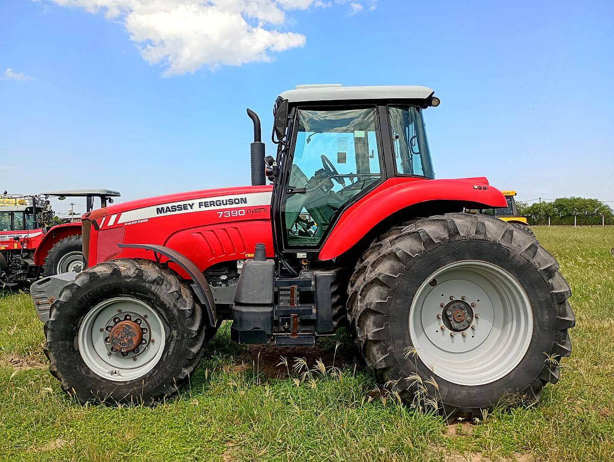 Massey Ferguson MF 7390