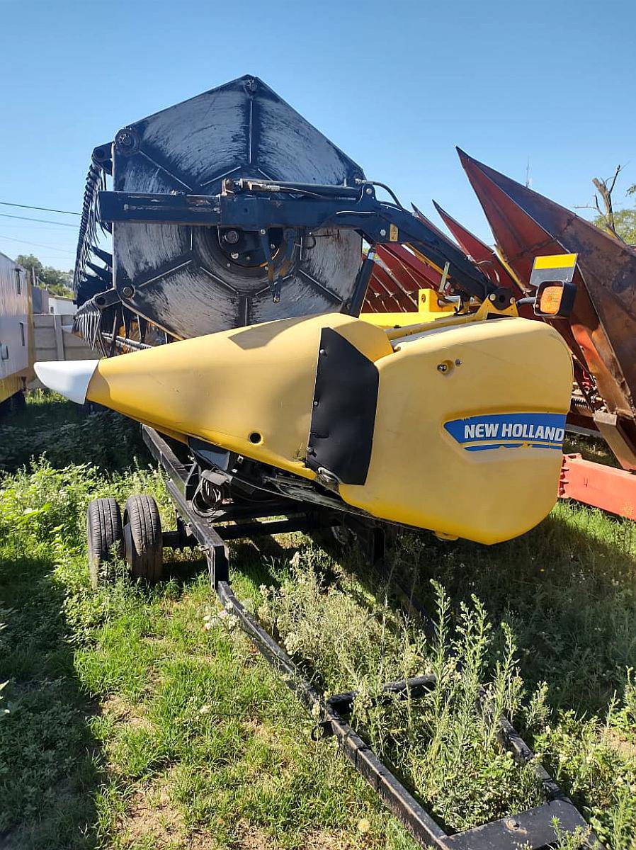 Plataforma 35 New Holland año 2020