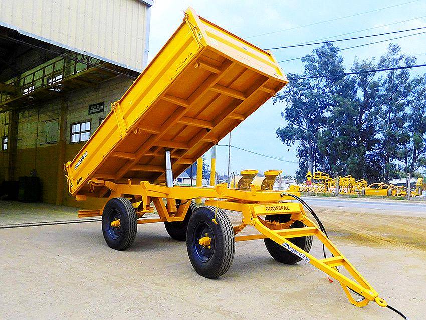 Acoplado Volcador Trivuelvo Grosspal AVT 8 - 6