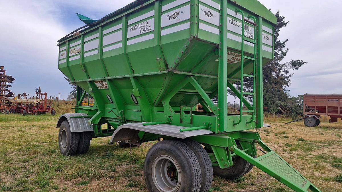 Tolva Semillera Metalfor 20000 Litros