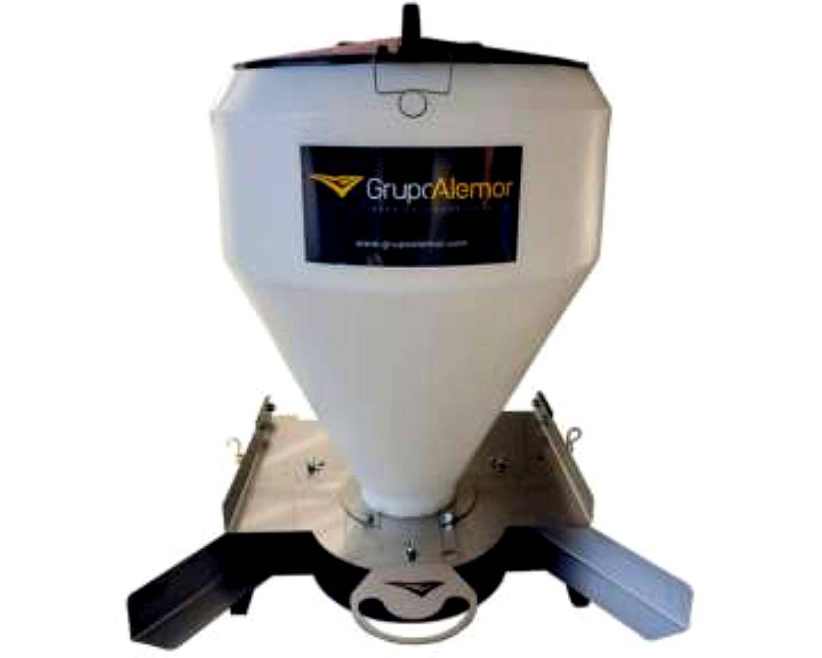 Esparcidora / Sembradora al Voleo Control de Bicho Bolita