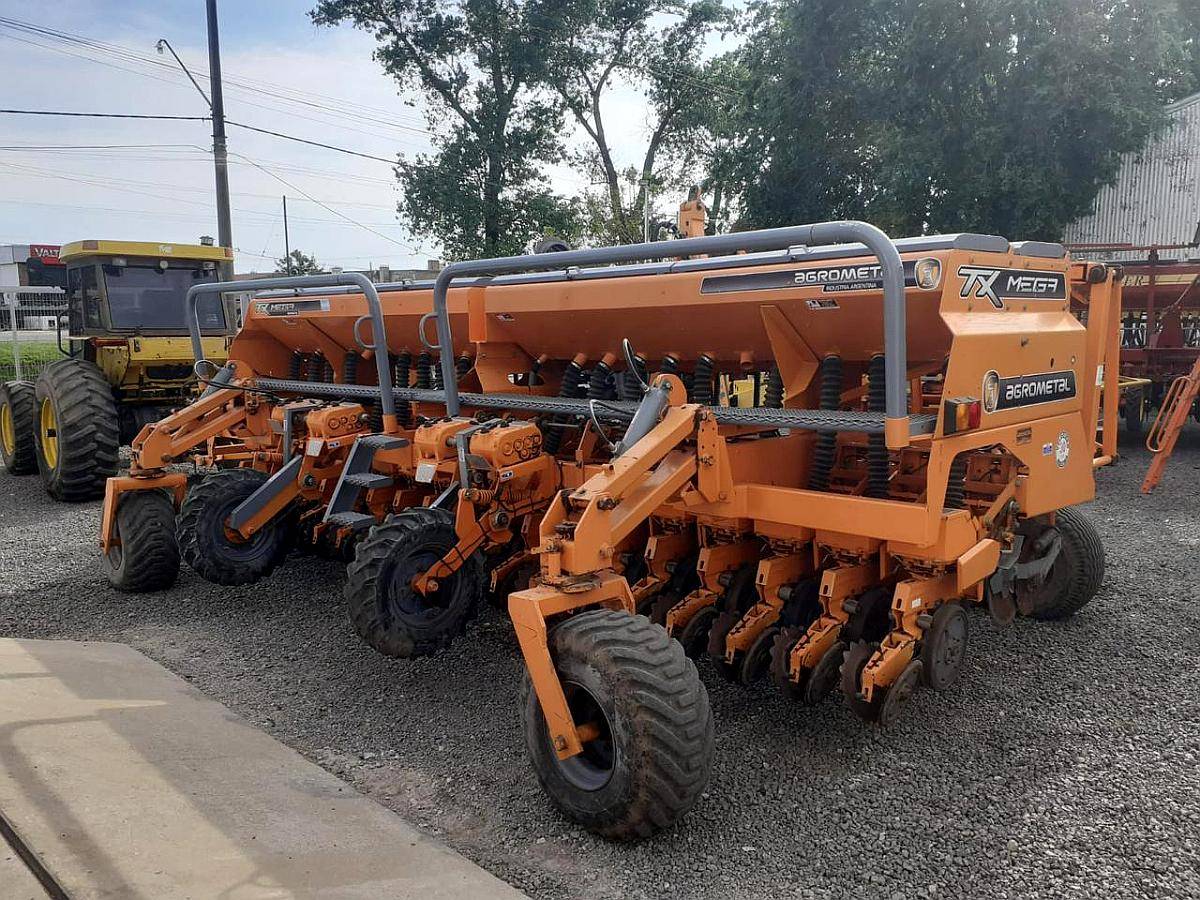 Agrometal TX Mega 19/35, Doble Fertilizacion con Disco Adosa