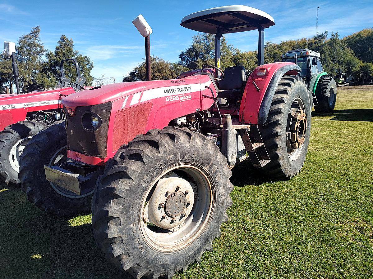Tractor Massey Ferguson 4299 4X4