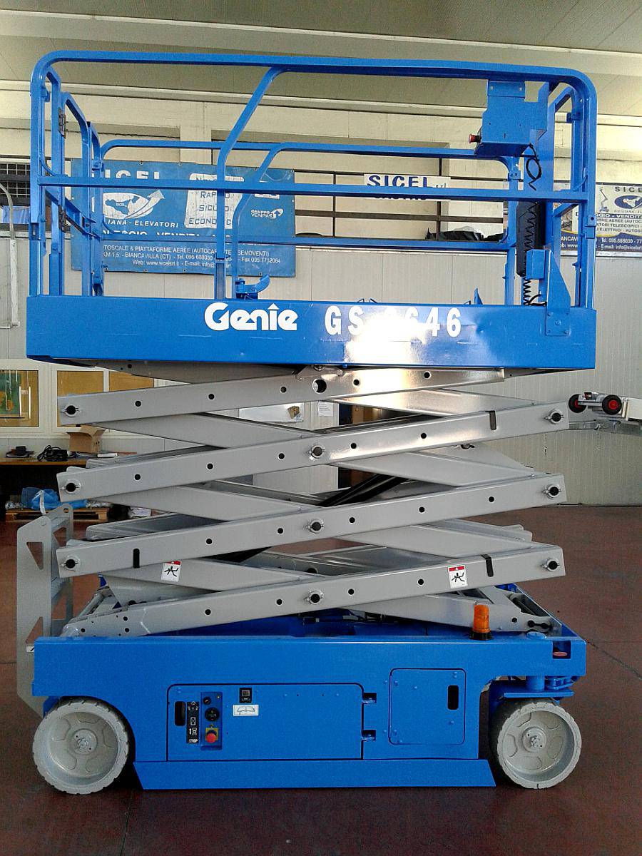 Alquiler Plataforma Elevadora Tijera Eléctrica Genie 10 M
