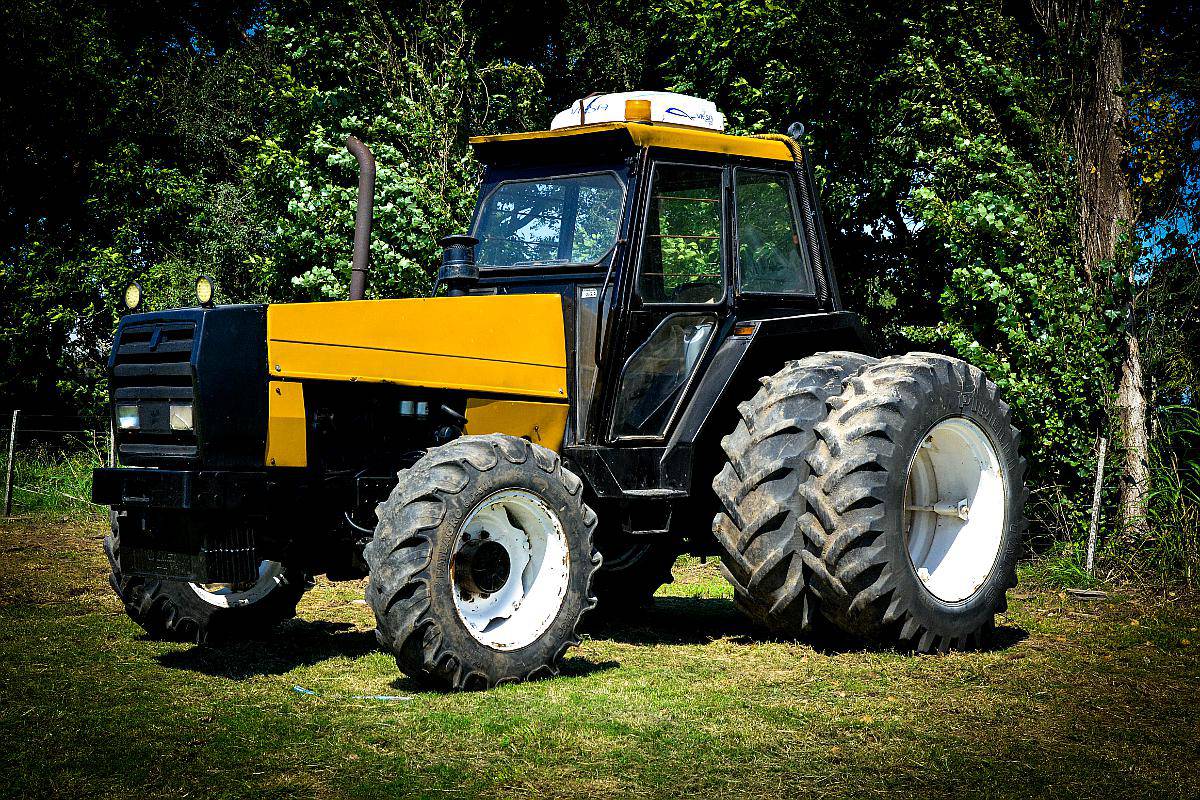 Tractor Valmet 1180 4wd