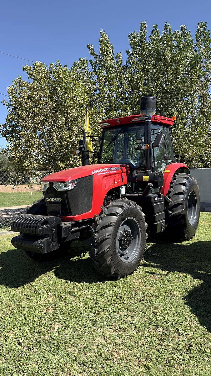 Tractor Agro Chery RC1104 Chino de 115 HP Doble Traccion