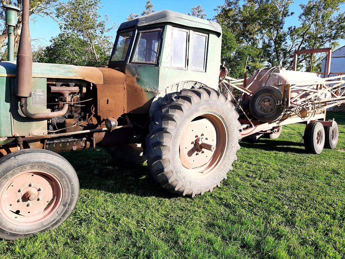 Deutz 55. Dirección Mecánica.