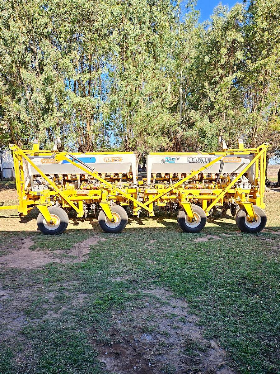 Sembradora Ascanelli RS 3000 Magnum Mecanica 12 a 52cms