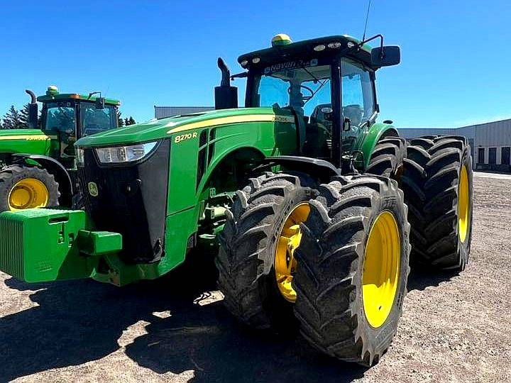 Tractor John Deere 8270r, año 2019