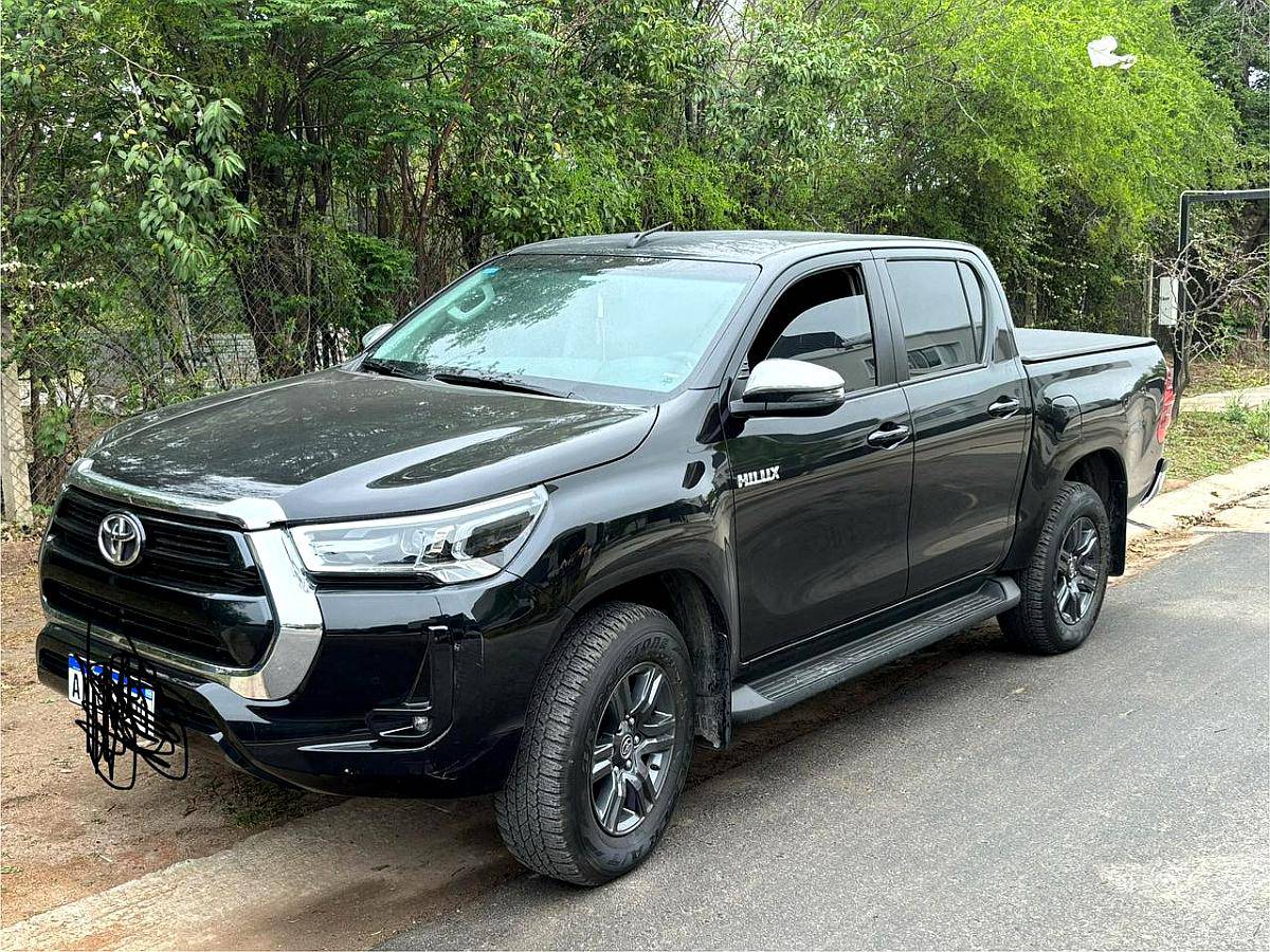 Toyota Hilux AUT 2023
