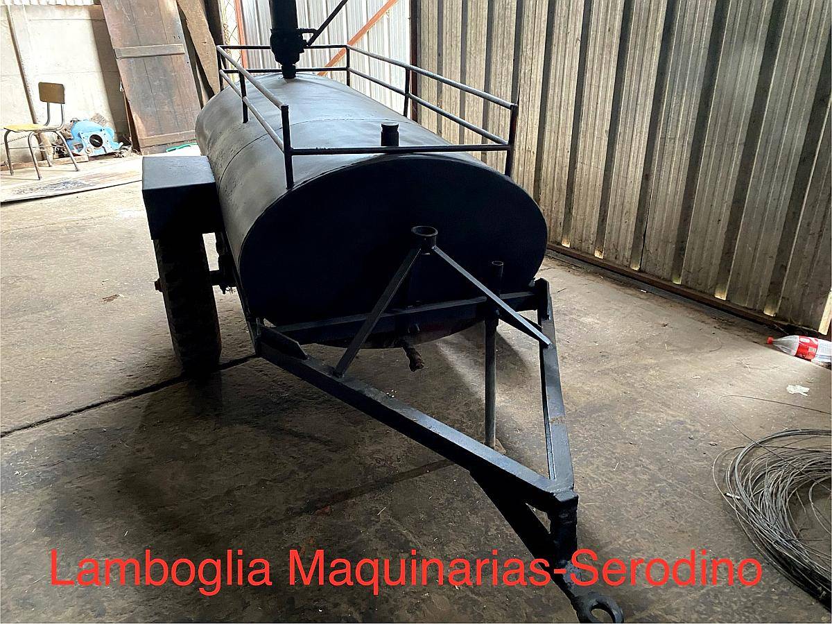 Acopl Tanque Budassi 1.500 Lts C/ Bomba Manual-buenas Gomas