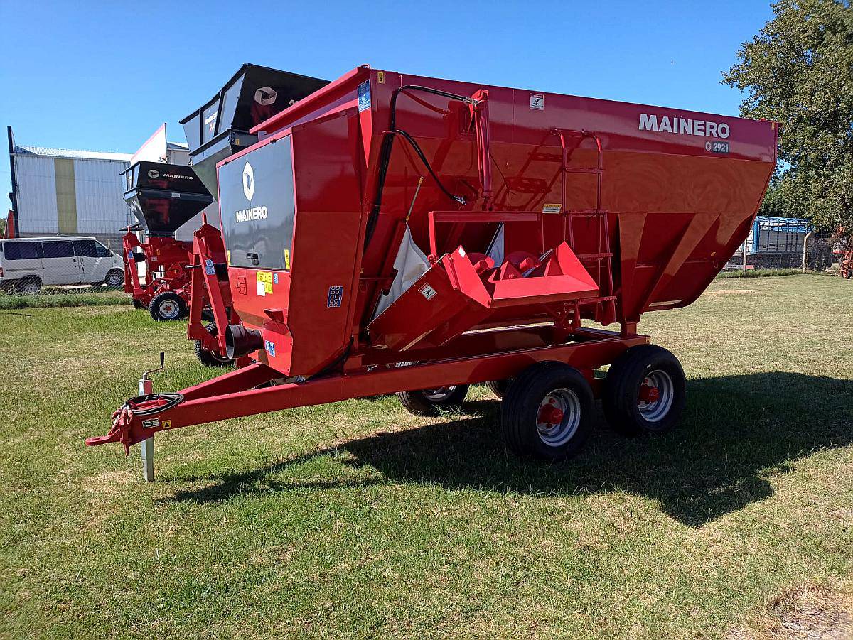 Mixer Mainero Modelo 2921 con Cubiertas y Bascula Magris