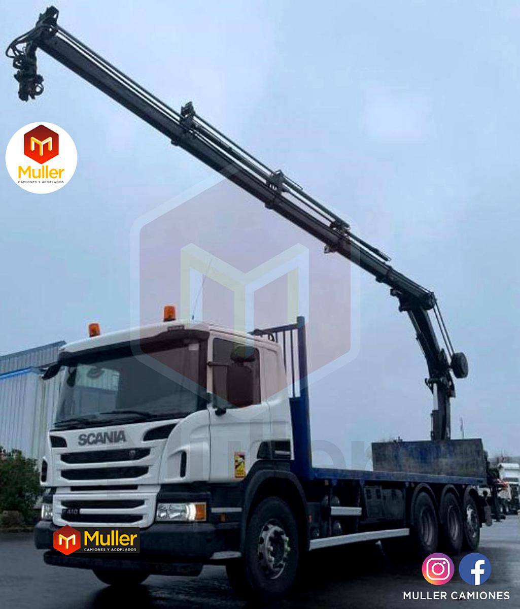 Scania P410 Modelo 2014 con Hidrogrua de 22 TN.