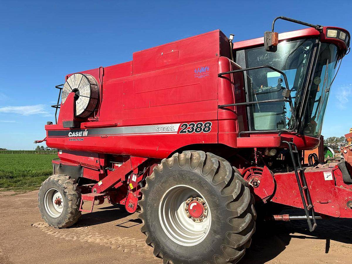 Cosechadora Case IH AF 2388, Draper 30 Pies - 2009 - Piloto