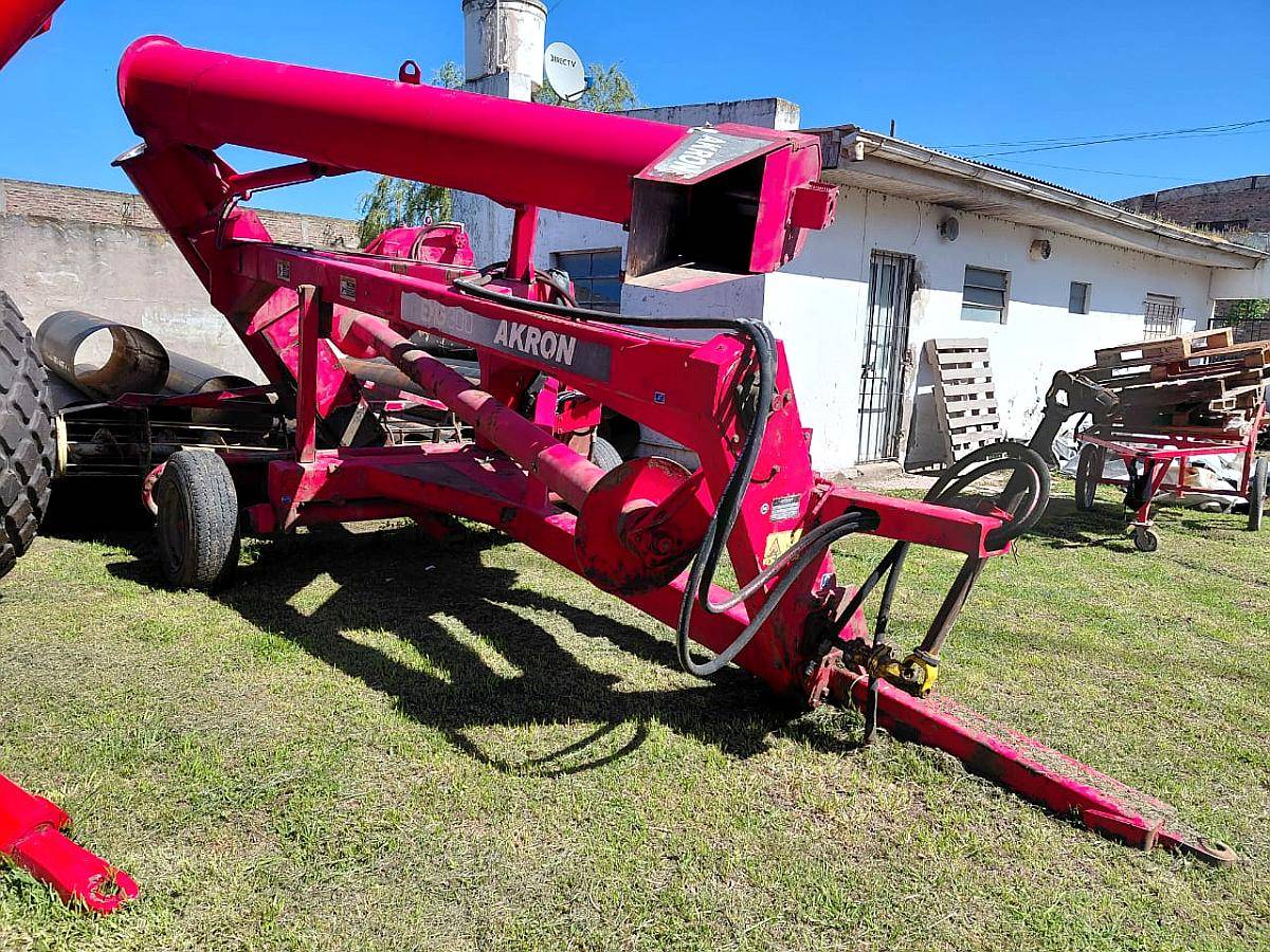 Extractora Akron Modelo EXG 300 C/neumaticos (ex0118)