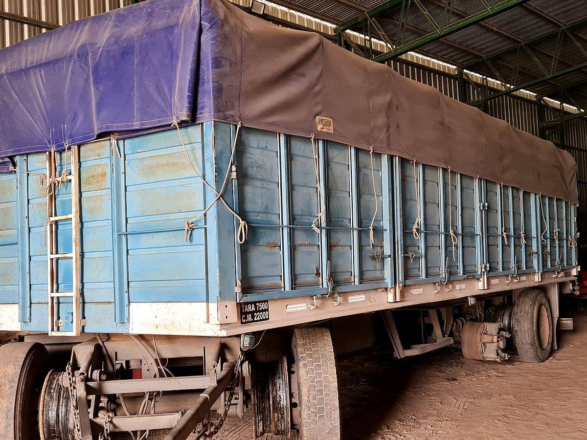 Acoplado Randon 3 Eje. Modelo: 1994